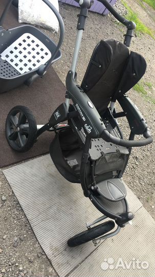 Продам детскую коляску