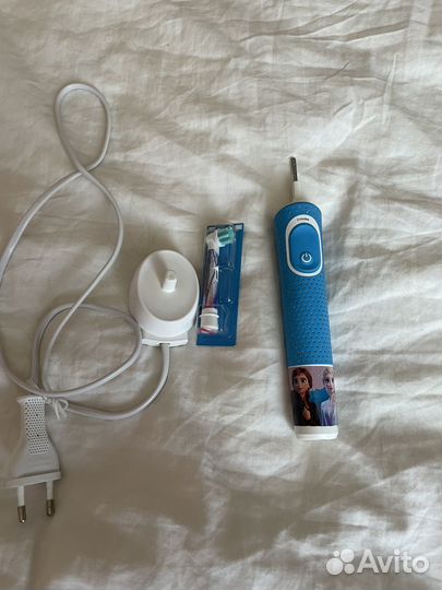 Зубная щетка oral b детская