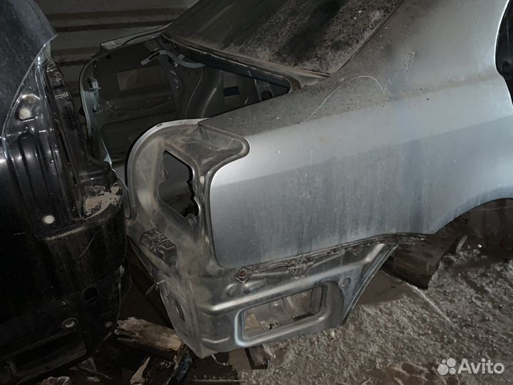 Кузов toyota avensis