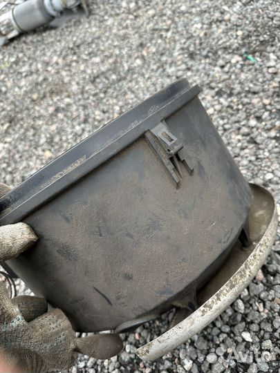 Крышка воздушного фильтра Mercedes Actros MP3