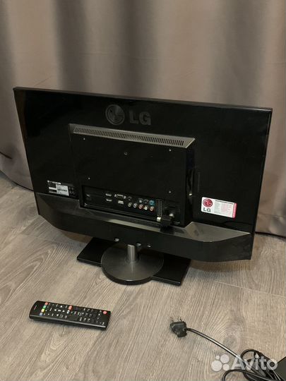 Телевизор LG 24 дюйма