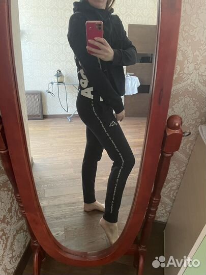 Костюм женский
