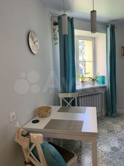 2-к. квартира, 58,2 м², 1/10 эт.