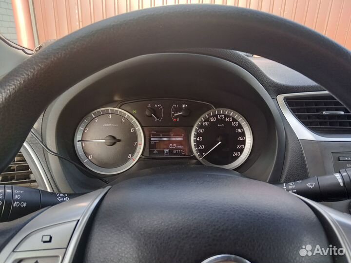 Nissan Sentra 1.6 CVT, 2015, 140 000 км