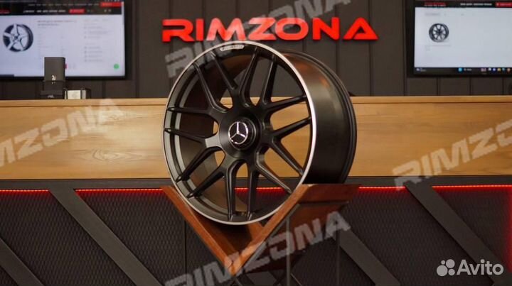 Кованый диск в стиле Mercedes R21 5x112