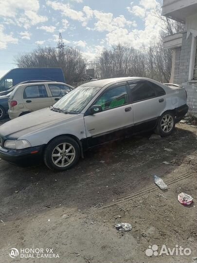 Volvo S40 1.6 МТ, 1998, 375 450 км