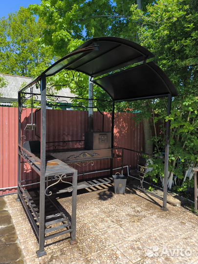 Мангал с крышей бу