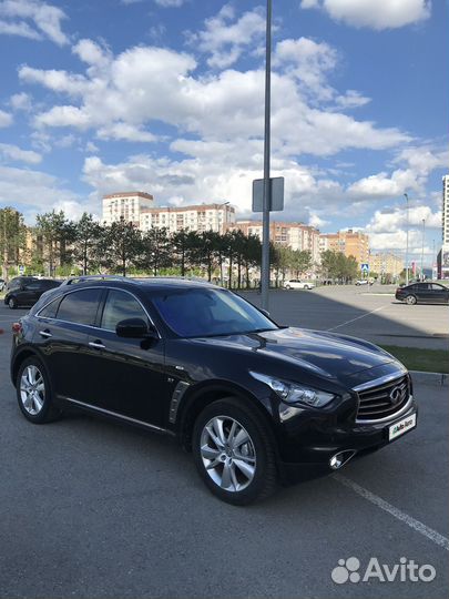 Infiniti QX70 3.7 AT, 2014, 180 200 км