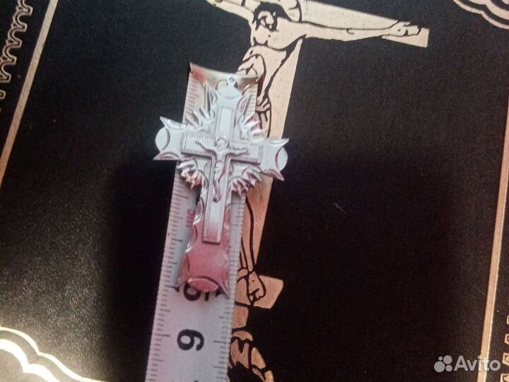 Крестики 2 штуки