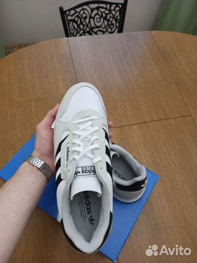 Adidas мужские кроссовки