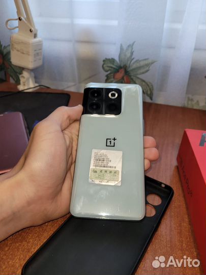 OnePlus Ace Pro, 16/256 ГБ