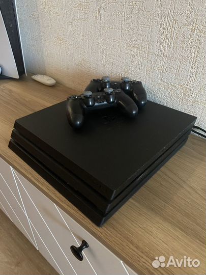 Sony PS4 pro 1tb