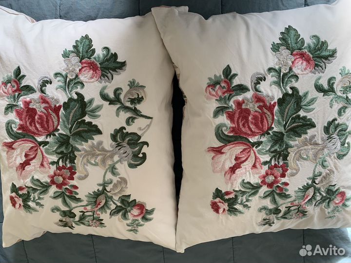 Подушка с наволочкой Эмми Стро Икеа бу