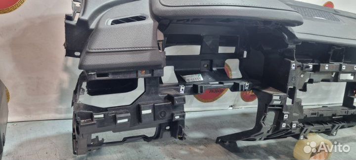 Панель Geely Atlas Pro NL-3B JLH-3G15TD 2021