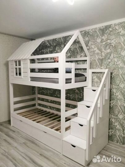 Кровать двухъярусная от производителя