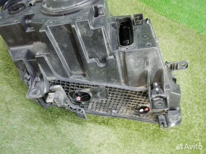 Фара левая BMW X5