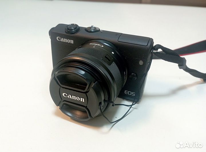 Фотоаппарат Canon EOS M200 Kit EF-M 15-45mm
