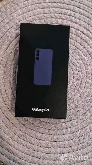 Samsung Galaxy S24, 8/256 ГБ