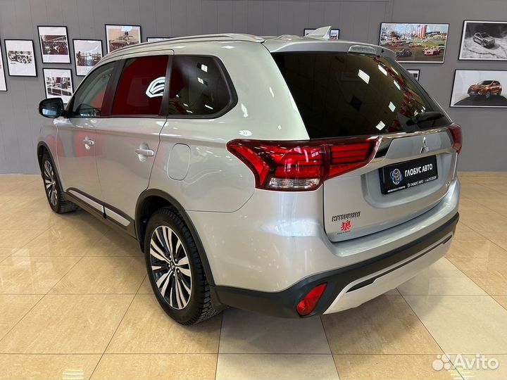 Mitsubishi Outlander 2.0 CVT, 2019, 20 552 км