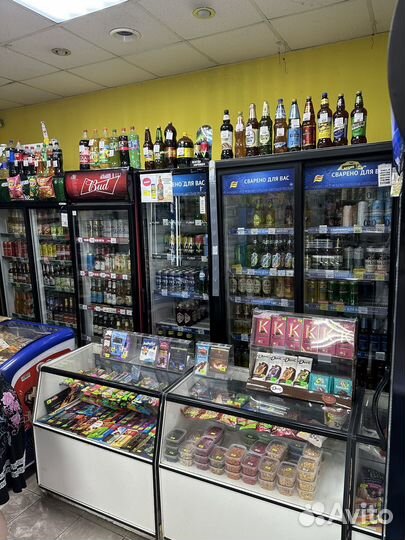 Продавец кассир в павильон