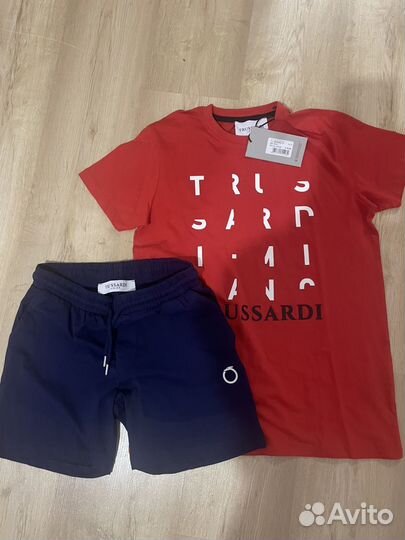 Костюм на мальчика trussardi 14-16 лет ноавй