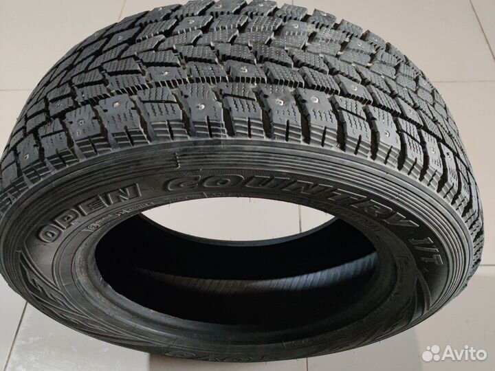 Toyo Open Country I/T 235/60 R16 100T