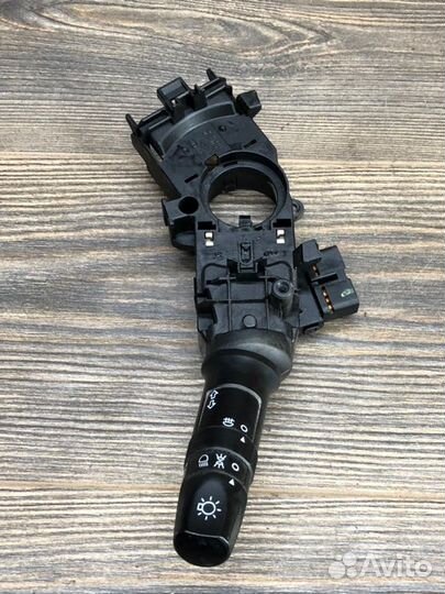 Подрулевой переключатель левый Kia Rio 3 1.4 2012