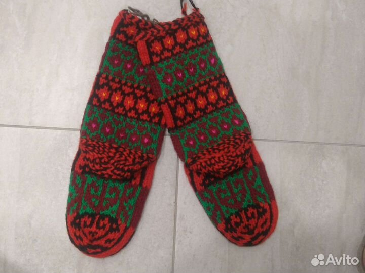Носки ручной работы новые 36-40 размер