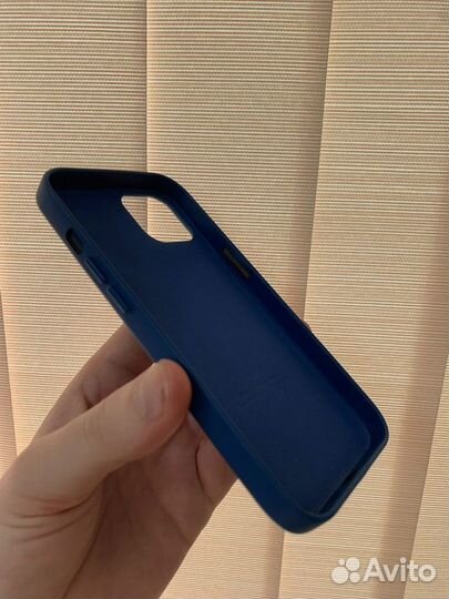 Кожаный чехол iPhone 13