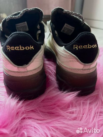 Кроссовки reebok club c Cardi B