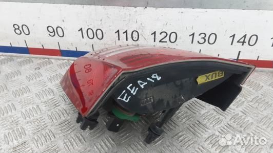 Фонарь задний левый chrysler 300C 1 (EEA18MX01)