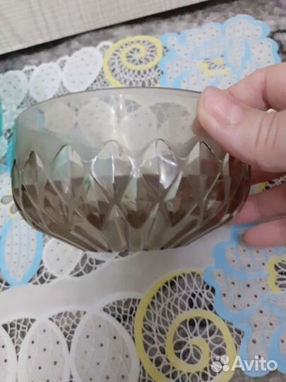 Два салатника