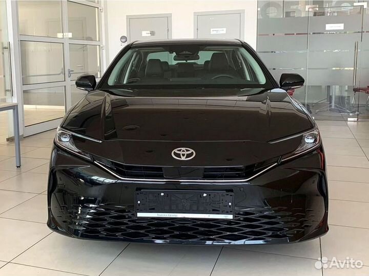 Toyota Camry 2.0 CVT, 2024