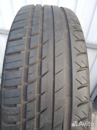 Viatti Strada Asimmetrico 195/65 R15