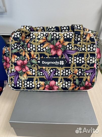 Переносная сумка для собак мелких и средних пород