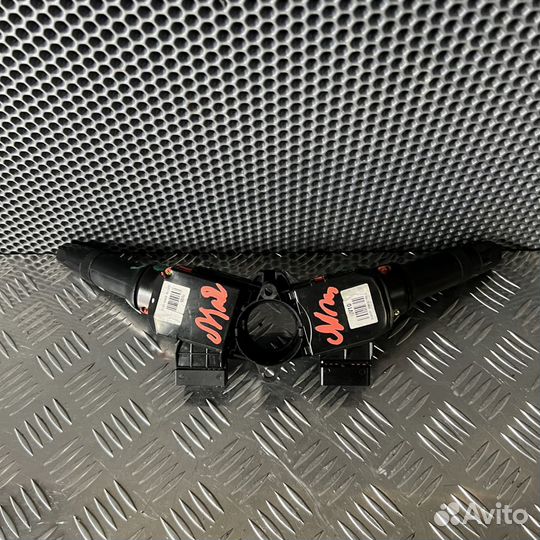 Переключатель подрулевой Kia Rio