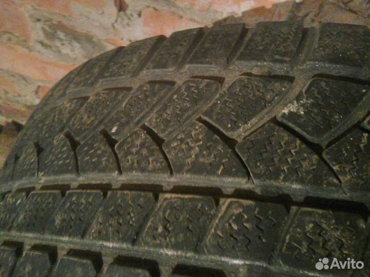 Centennial Tires Terra Commander P-Metric 205/55 R16