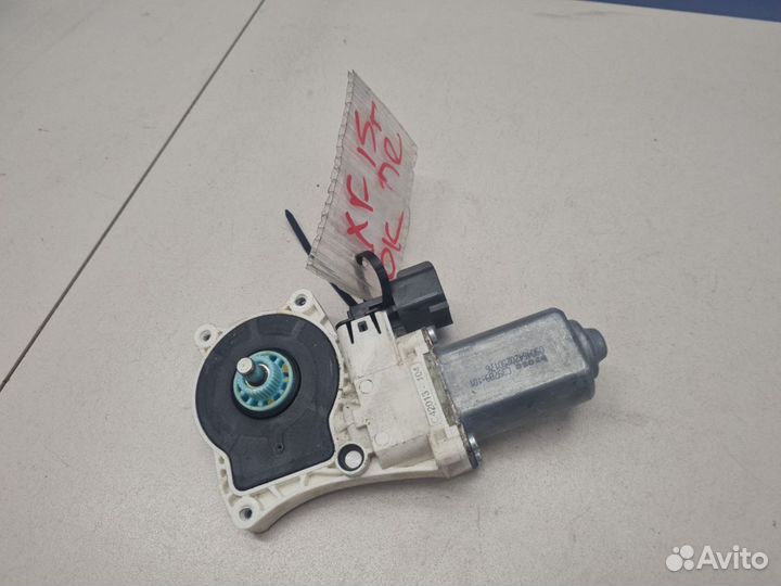 Моторчик стеклоподъёмника передний правый Jaguar X