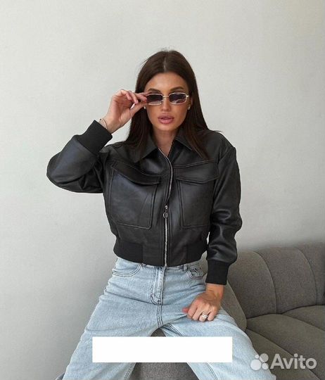 Бомбер женский