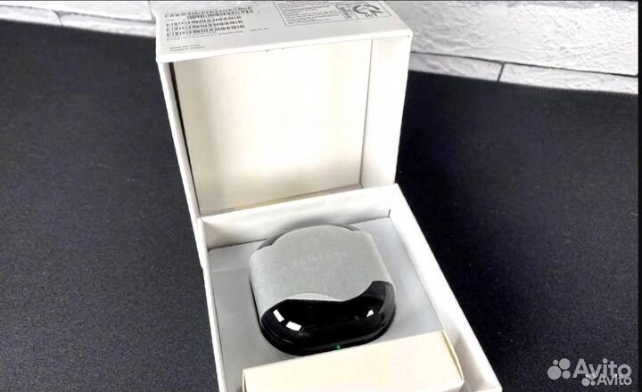 Наушники Samsung Galaxy Buds Live - Новые