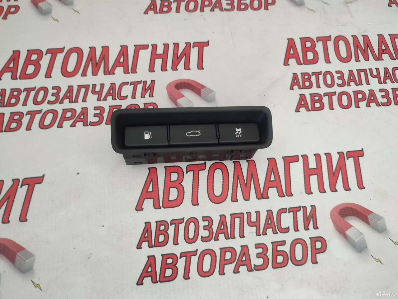 Блок кнопок Хендай Соната 7 LF