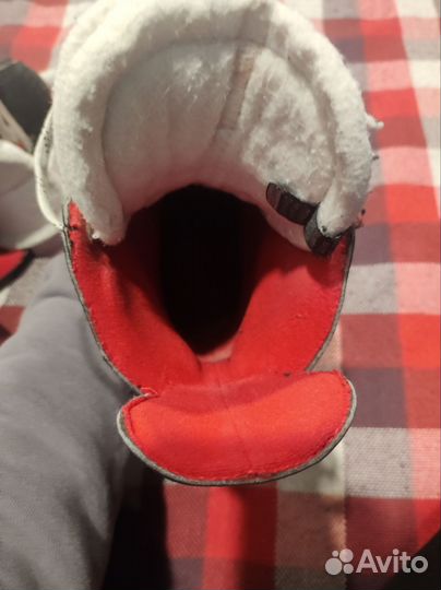 Коньки bauer с чехлами