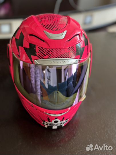 Icon airmada шлем