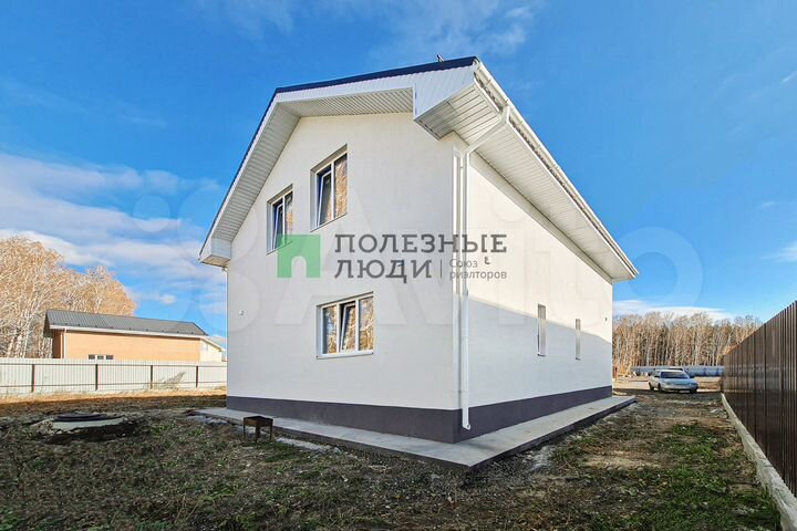 Коттедж 142 м² на участке 6 сот.