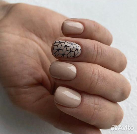 Наращивание ногтей