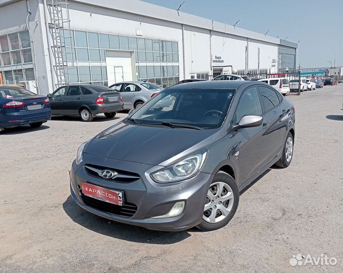 Hyundai Solaris 1.6 AT, 2012, 157 000 км