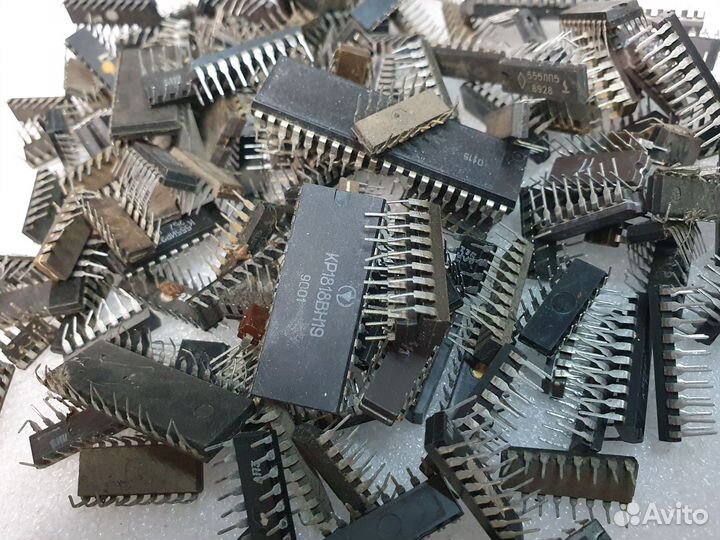 Микросхемы СССР коробка #3