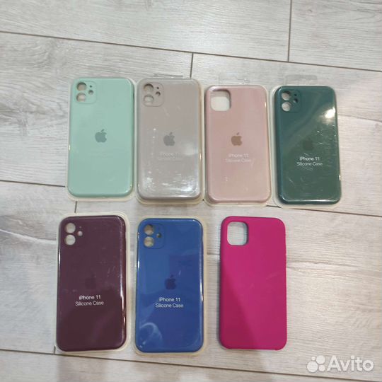 Чехол на iPhone 11