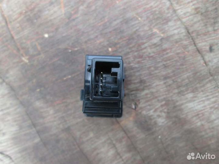 Кнопка корректора фар Toyota Corolla Fielder