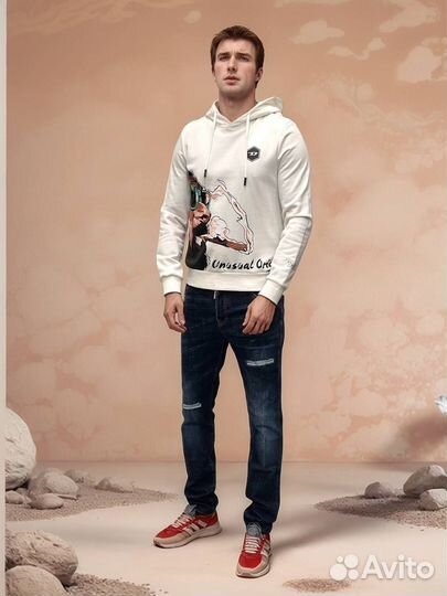 Белая толстовка Diesel с Бобом Марли